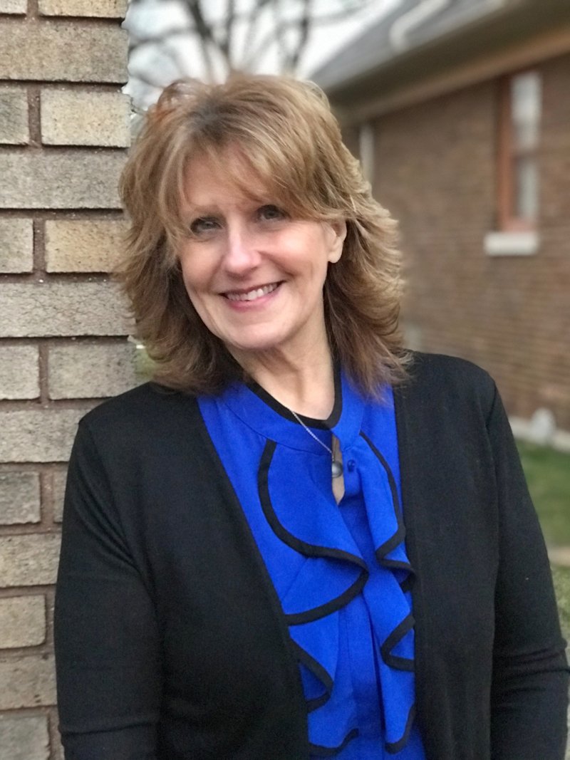 Debi Zeinert